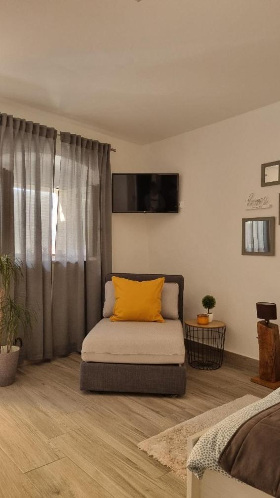 Apartments Gorinka Baska  Exterior photo